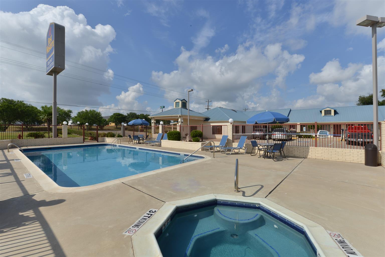 Best Western Regency Inn&Suites Gonzales Exterior foto