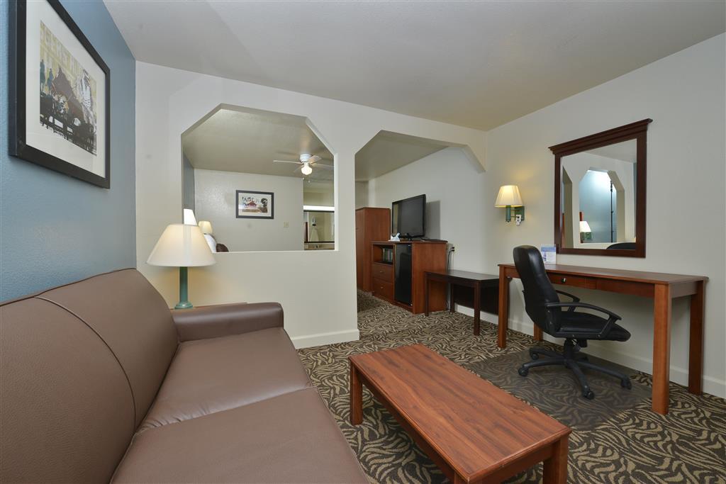 Best Western Regency Inn&Suites Gonzales Zimmer foto